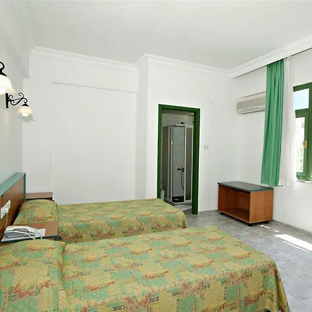 Carmen Aparthotel