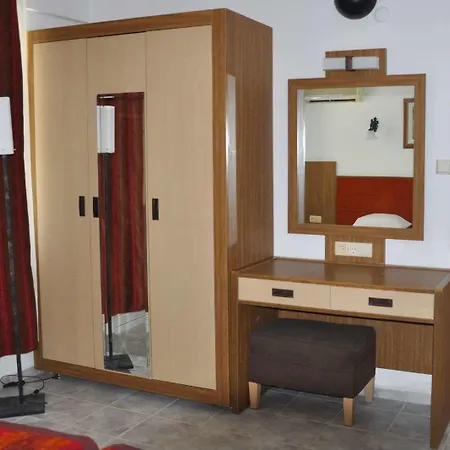 Hotel de apartamente Carmen