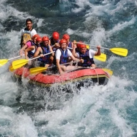 Carmen Apart Otel 3*