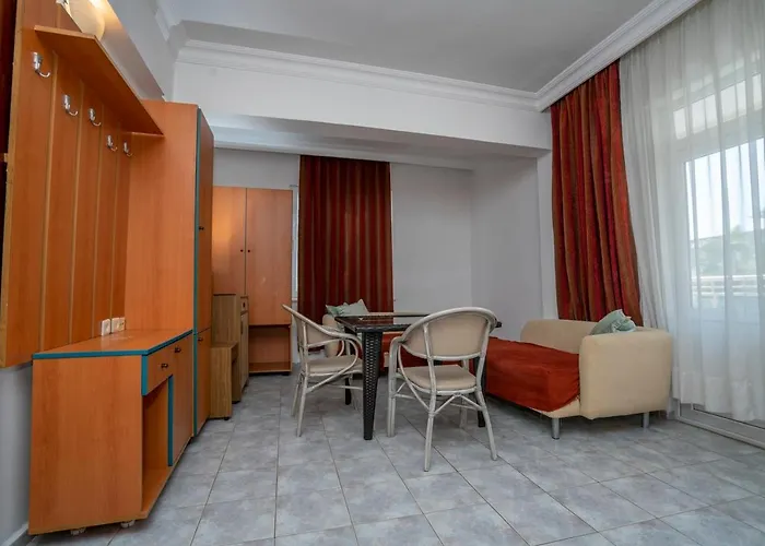 Apart Otel Carmen 3*