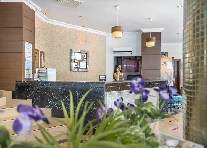 Apartahotel Carmen 3*